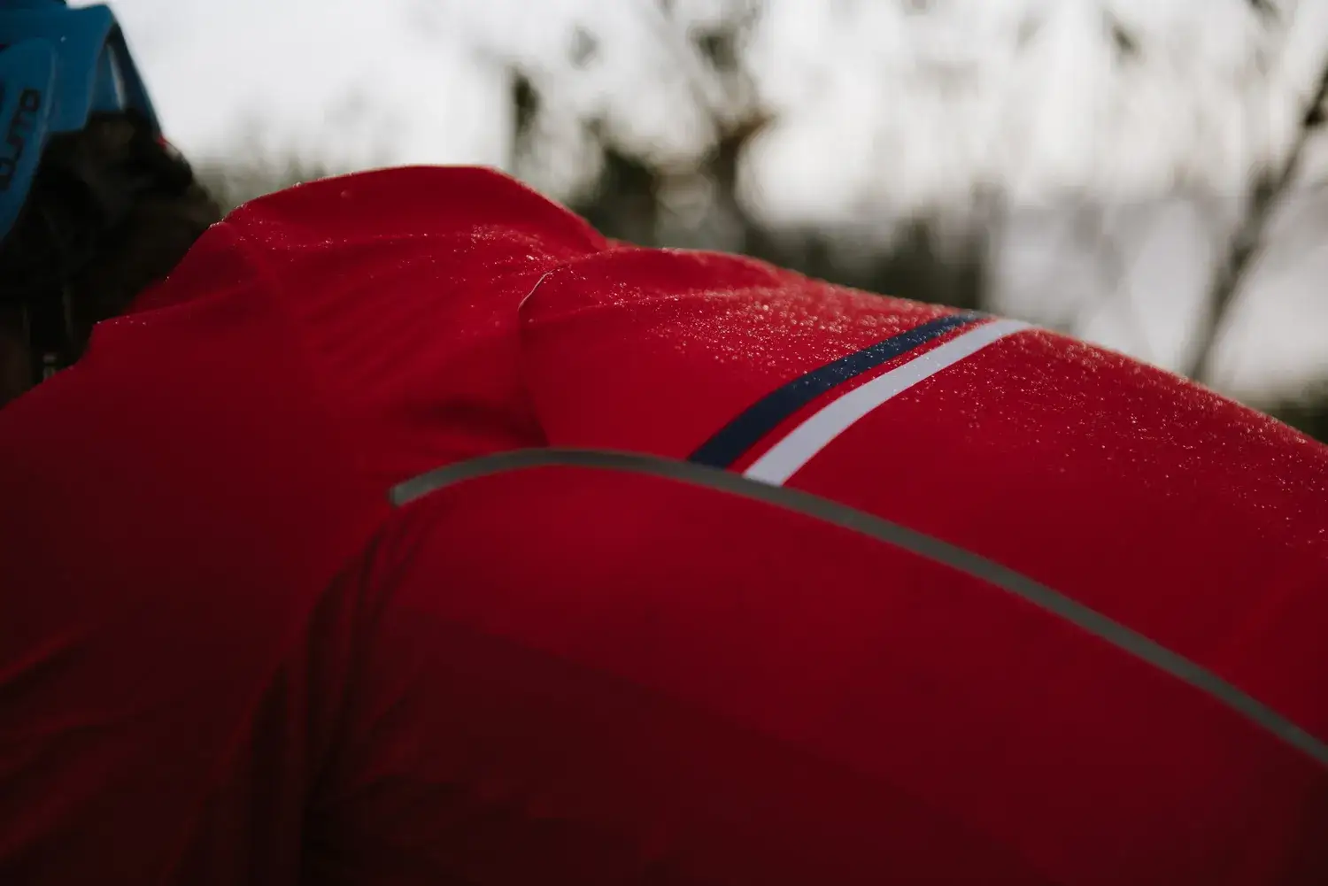 Men's Lightweight Coral Capsule Jacket – Packable & Water-Resistant