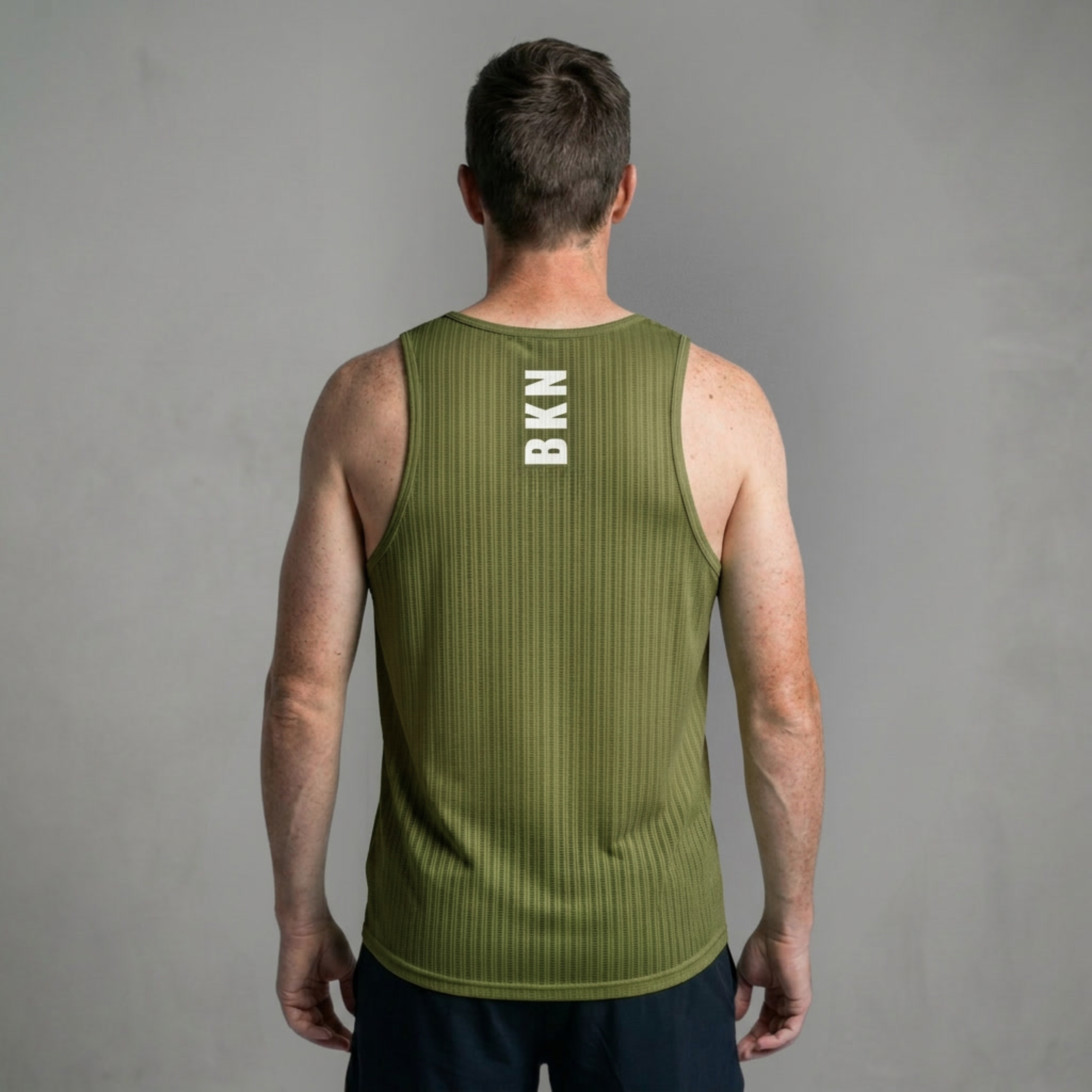 Men's Elite Lightweight Run Singlet - Breathable Technical Singlet, Army Green