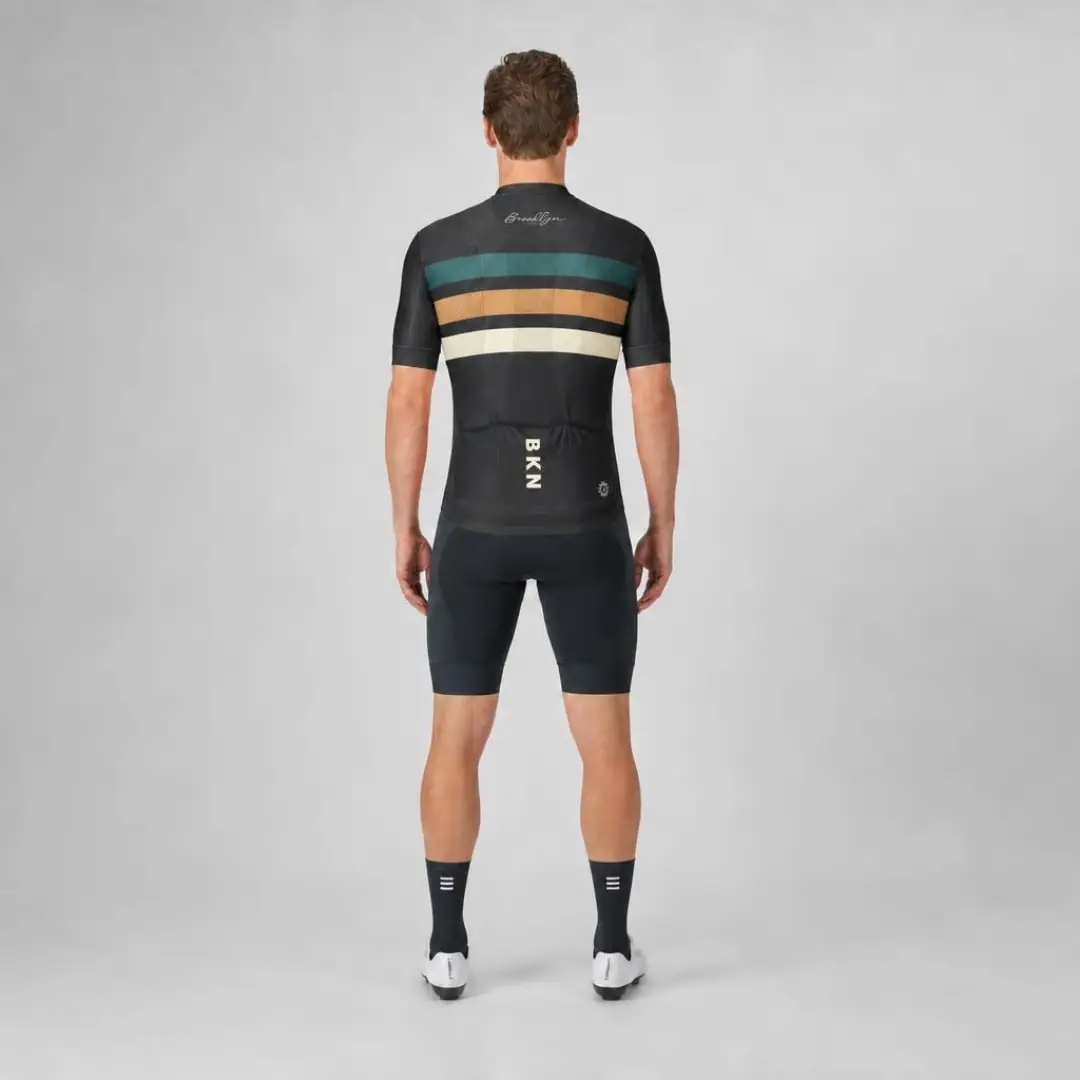 Pro Maximus Men's Cycling Bundle: Black Jersey, Bib Shorts & Socks 