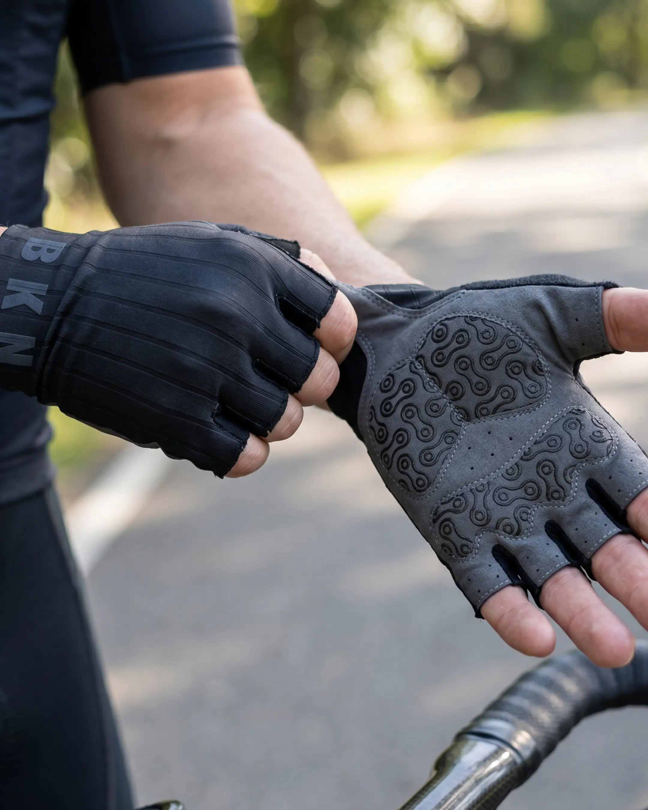 Aero Road Cycling Gloves - Lightweight Black Breathable Mitts
